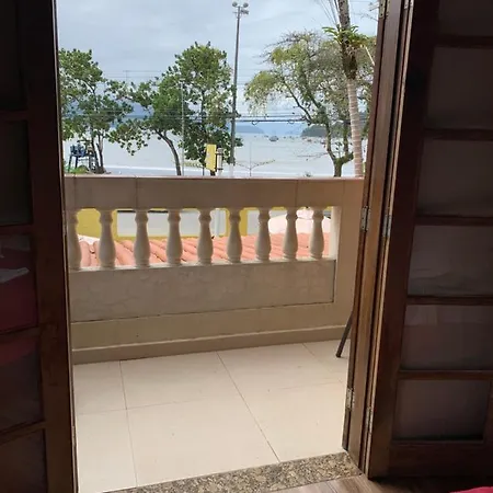 Beira Mar Hotel Ubatuba Exterior photo